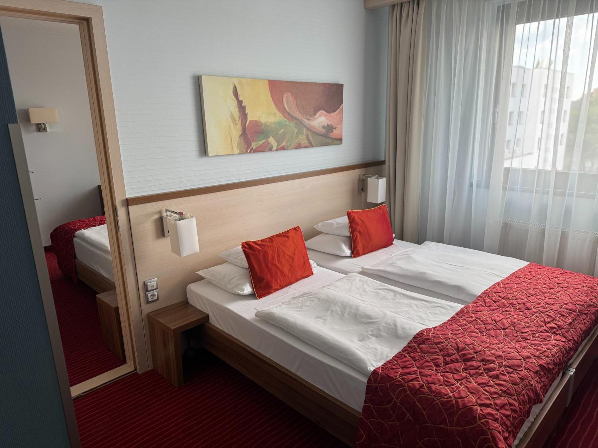 Hotel Famulus Ráb Pokoj fotografie