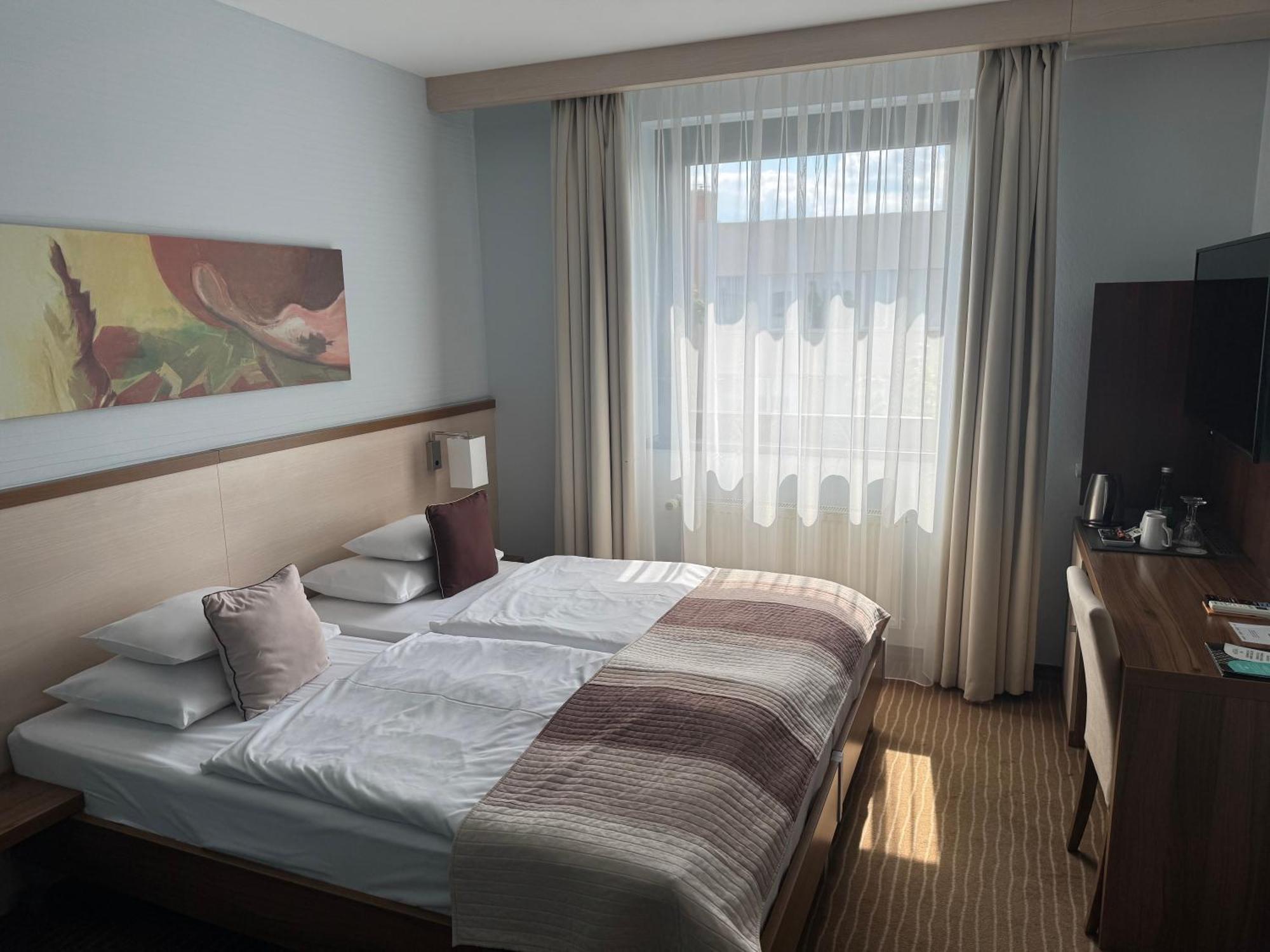 Hotel Famulus Ráb Exteriér fotografie